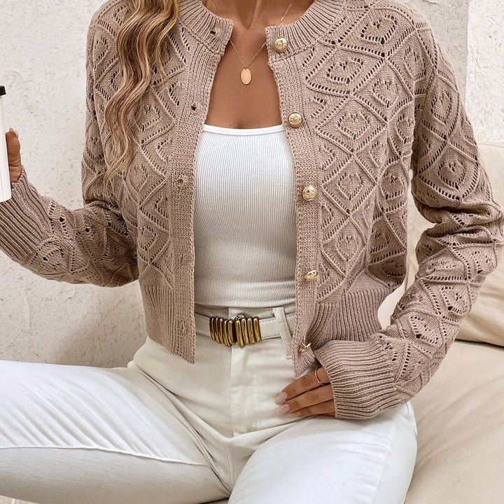 Della | Texturerad Knapp-Front Cardigan