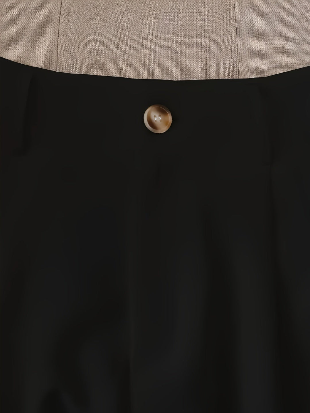 Blythe | Skräddarsydda Högmidjade Shorts med Bälte