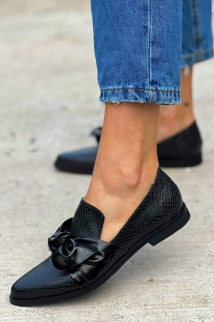 Casey | Elegant Glänsande Bowsvart Loafer
