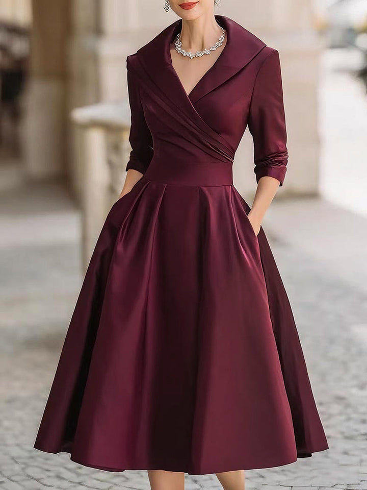 Coraline | Elegant V-ringad kvällsklänning