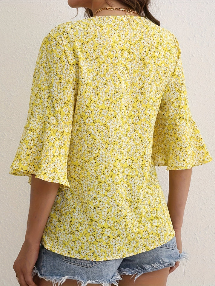 Lorraine | Blus med Blommig Volangärm