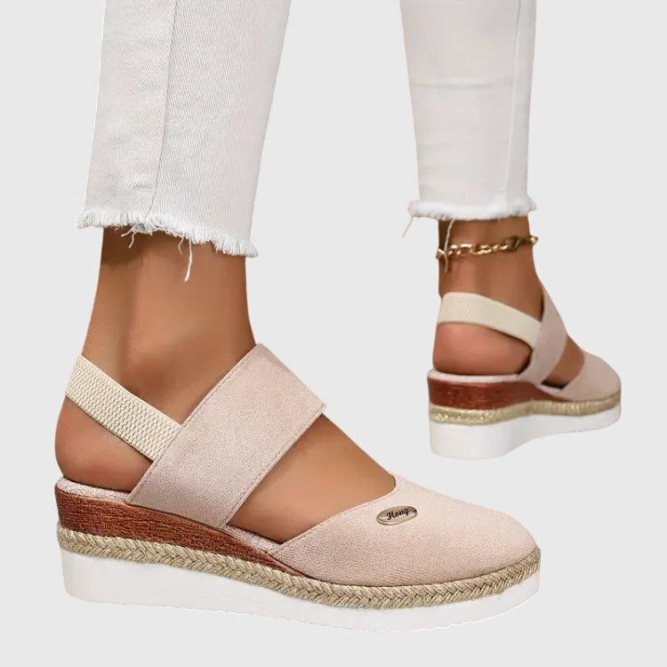 Ruth | Dämpade Kilklack Sandaler