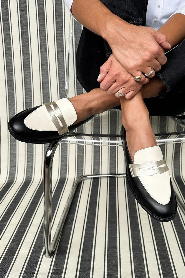 Alicia | Stiliga Monokroma Premium Loafers