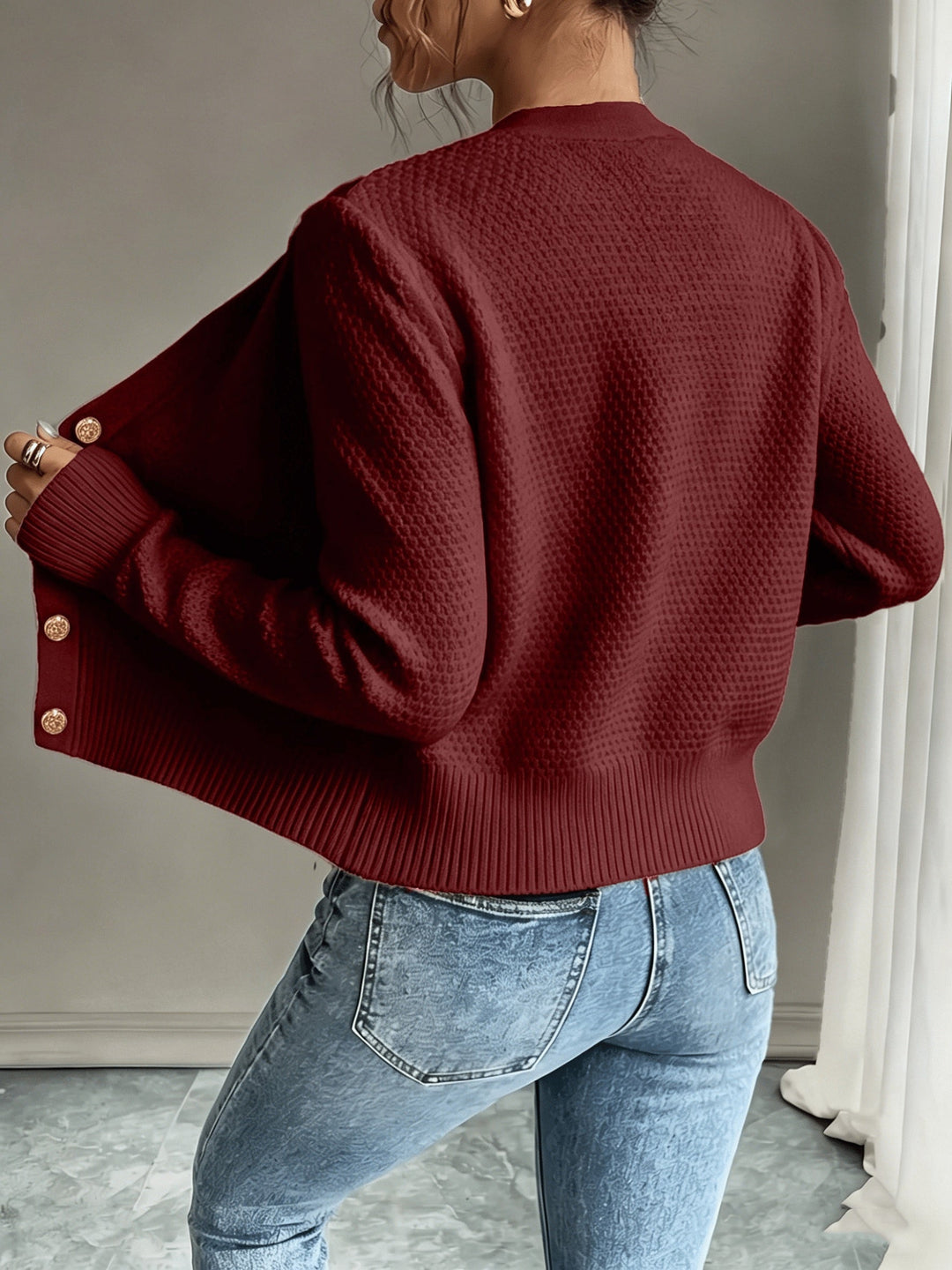Eleanora | Kabelstickad Knäpp-Front Cardigan