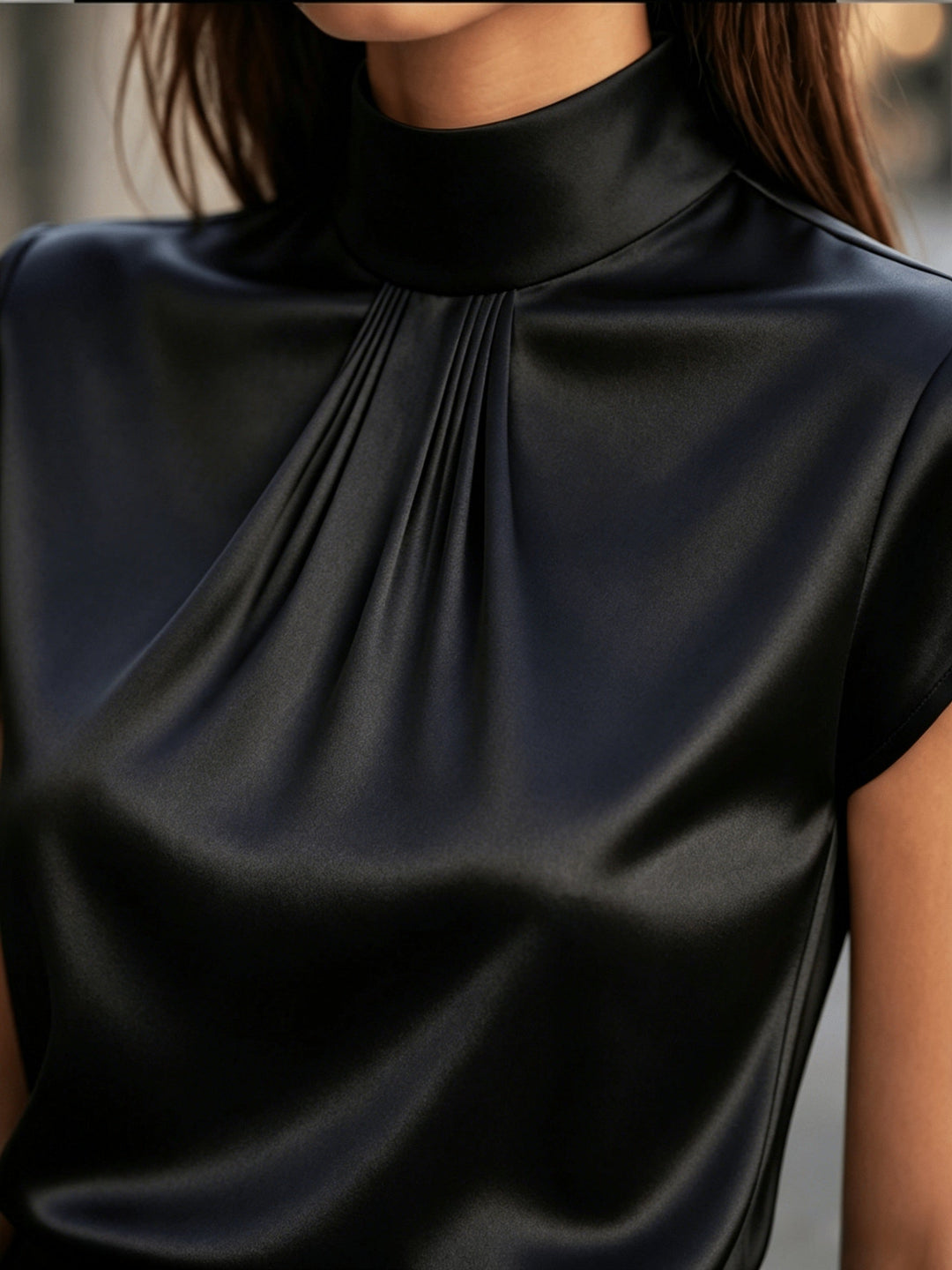 Lena | Plisserad Blus med Mock-Neck