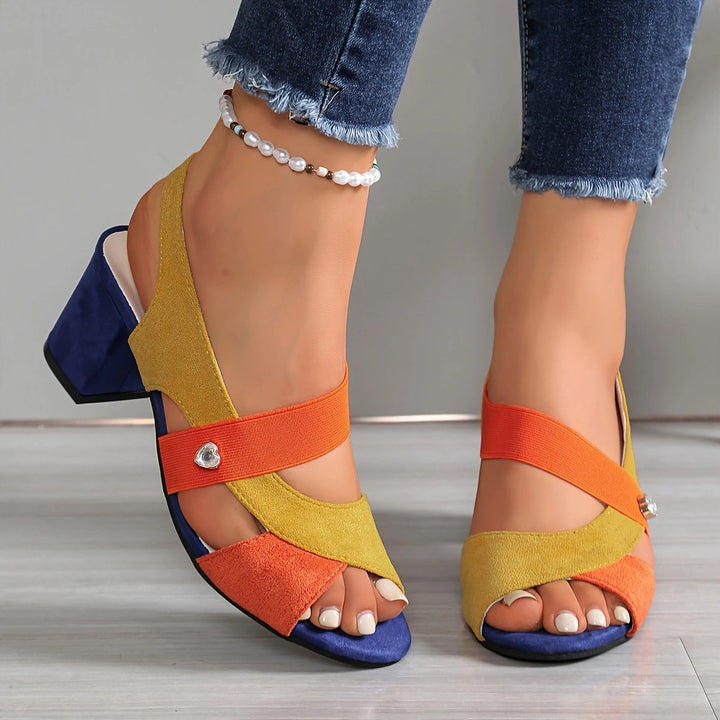 Elara | Klassiska Cross Strap Komfortklackar