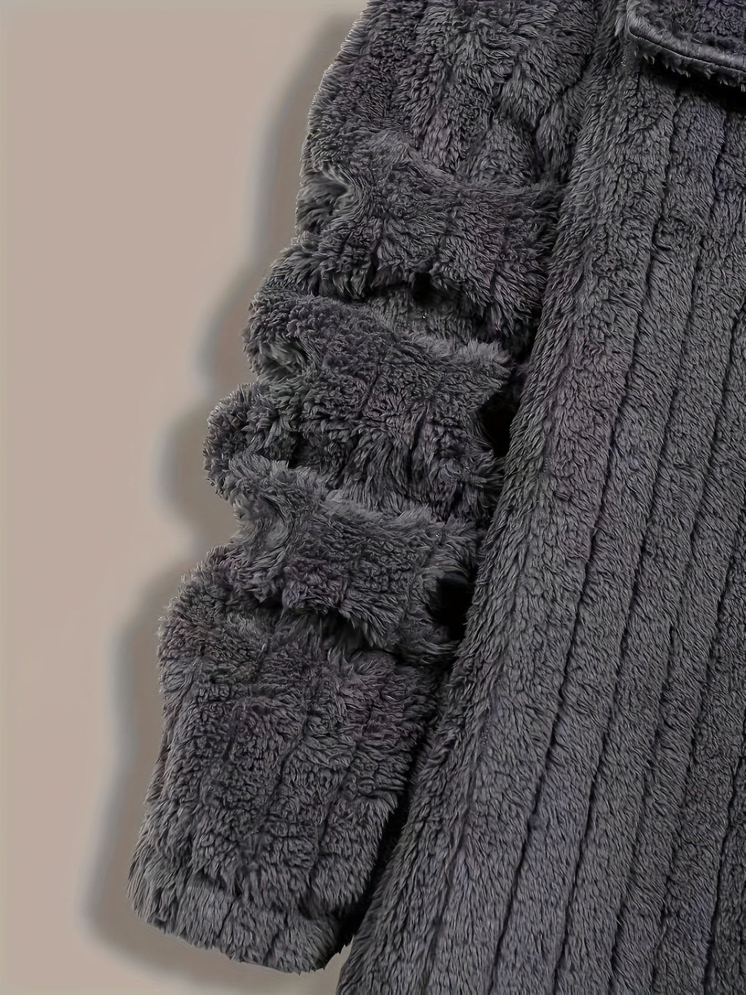 Owen | Texturerad Knapp-Jacka