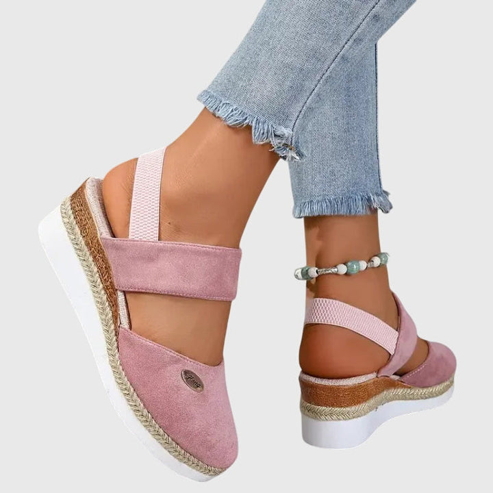 Ruth | Dämpade Kilklack Sandaler