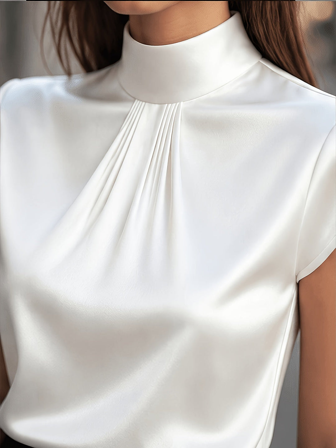 Lena | Plisserad Blus med Mock-Neck