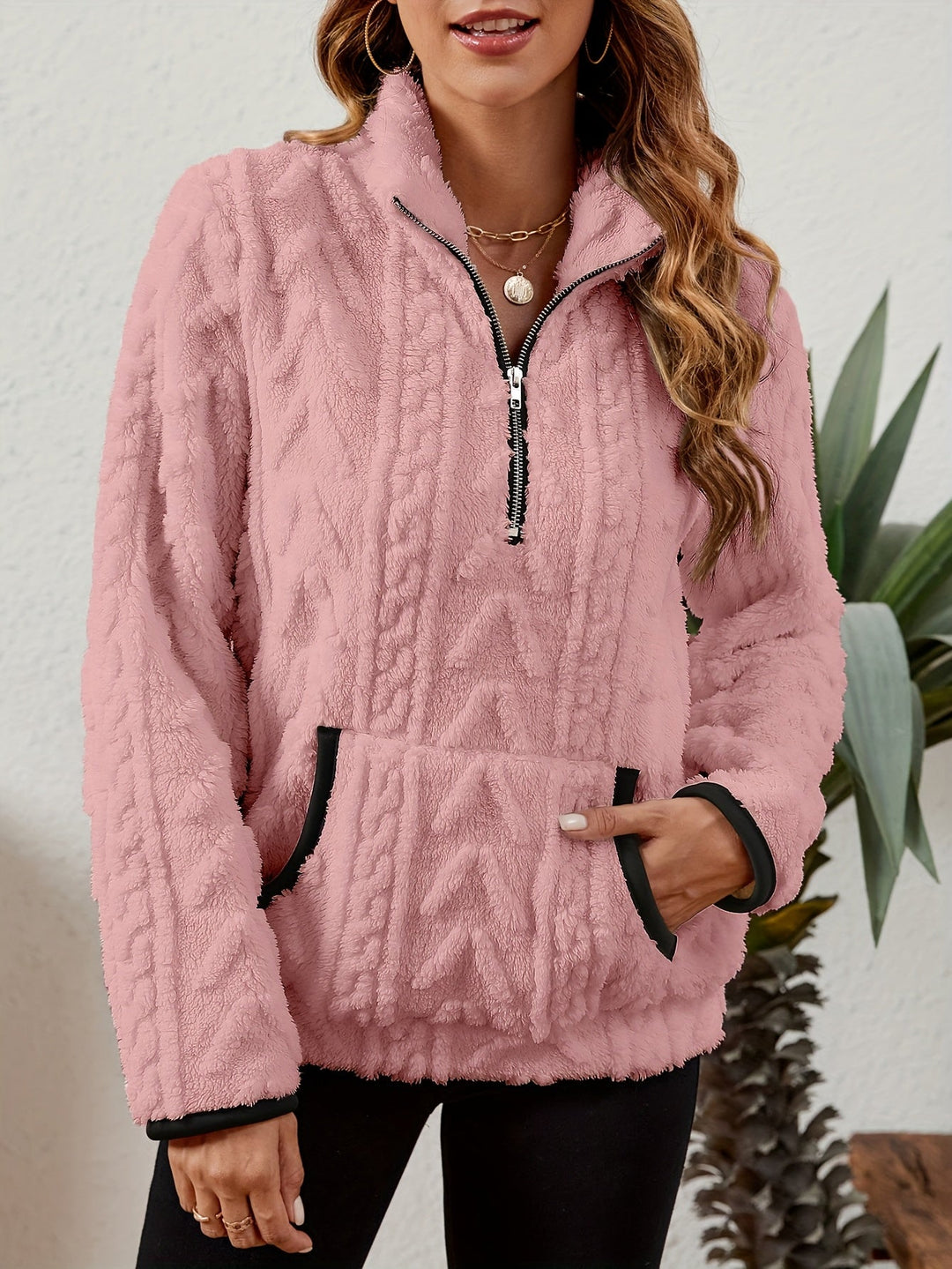 Delilah | Mysig Halvdragkedja Pullover