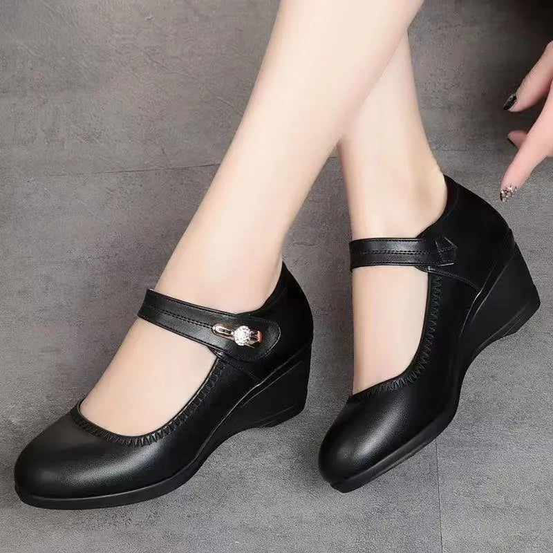 Monica | Elegant Mid-Heel Komfortskor