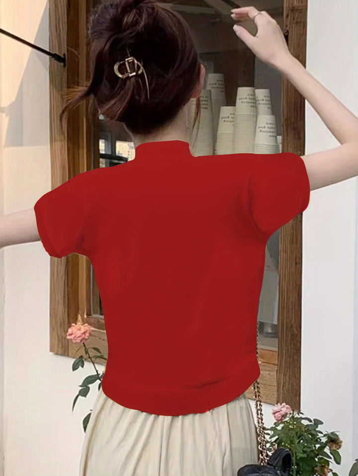Della | Finstilt Mock-Neck Top