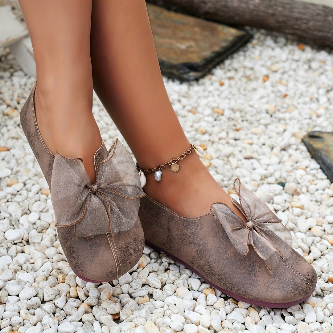 Cecilia | Båge-Accent Slip-On Flats