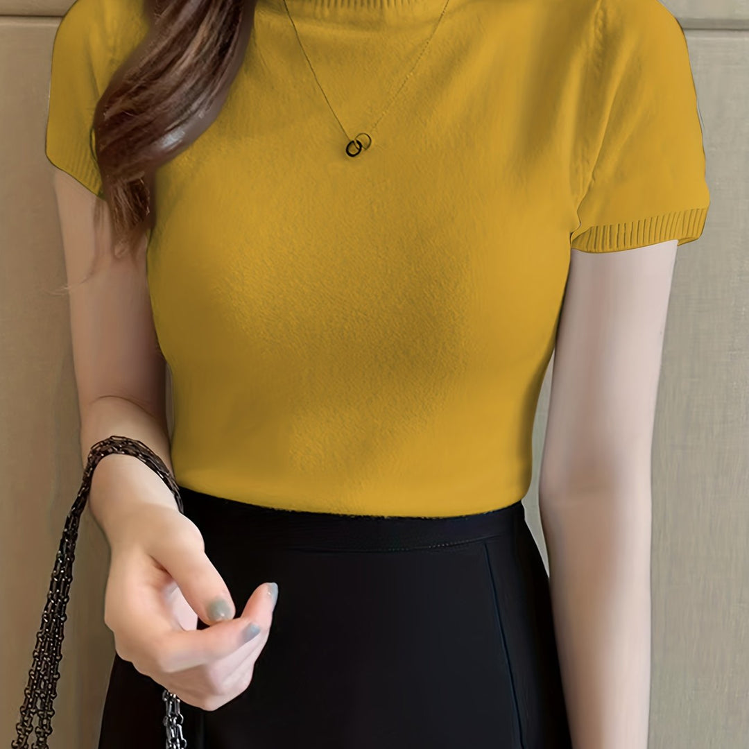 Della | Finstilt Mock-Neck Top
