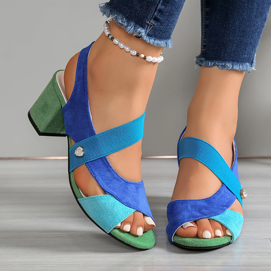 Elara | Klassiska Cross Strap Komfortklackar