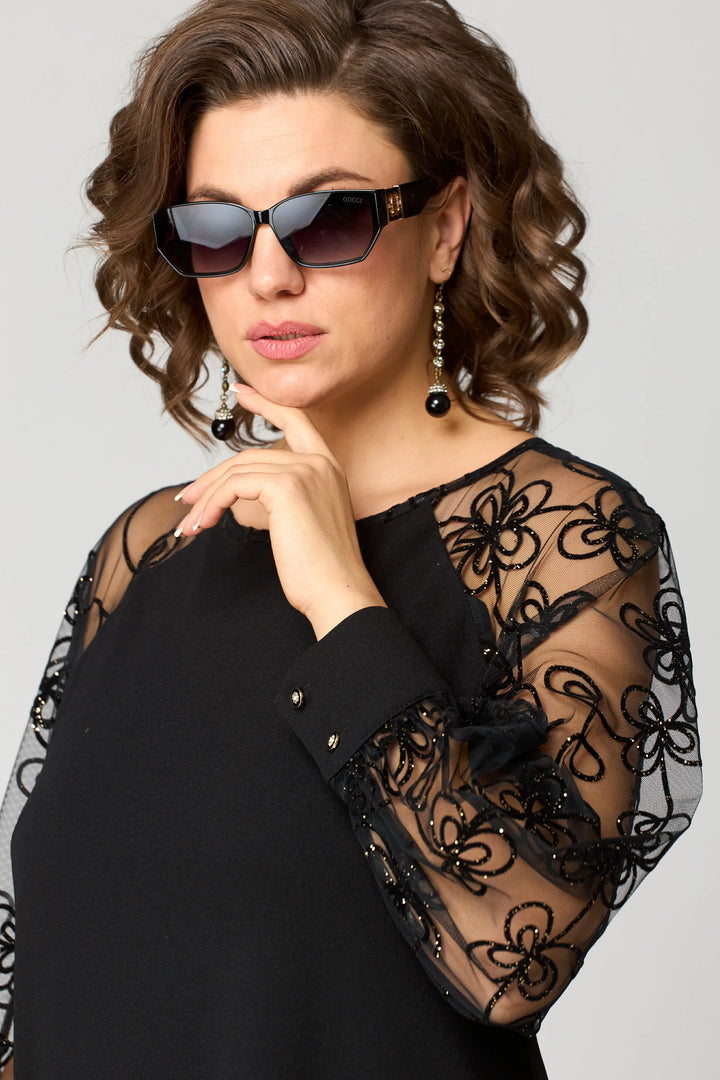 Edith | Elegant Blommig Ärmlös Spetsklänning