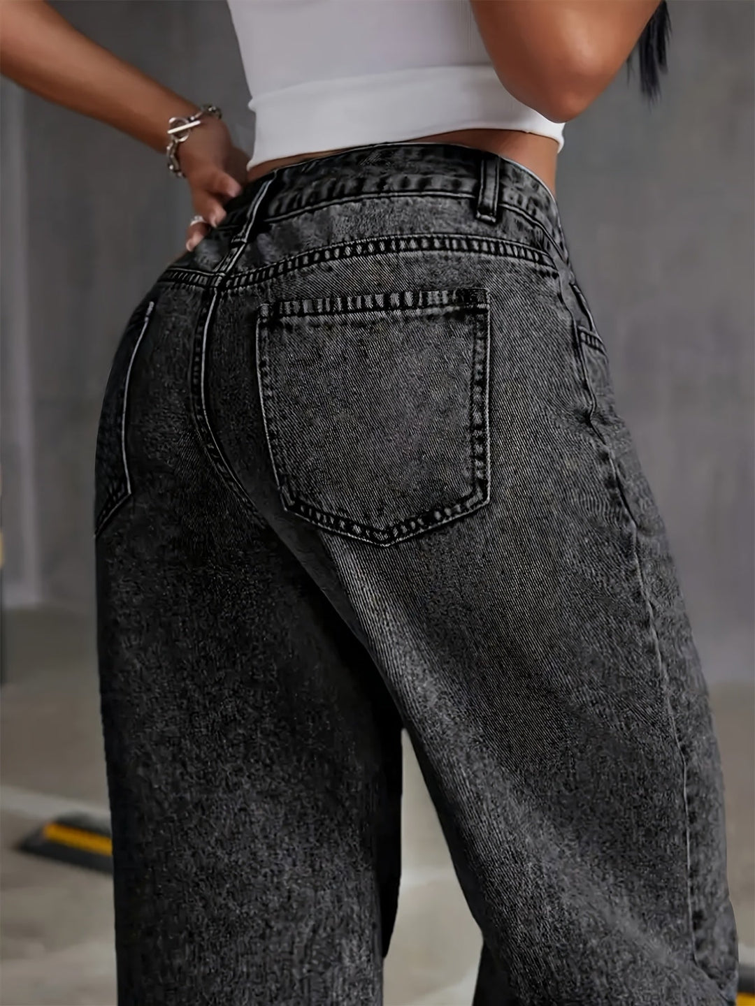 Tamsin | Högmidjade Vida Jeans