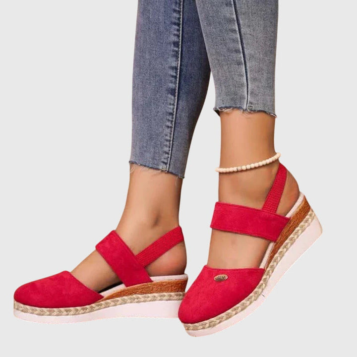 Ruth | Dämpade Kilklack Sandaler