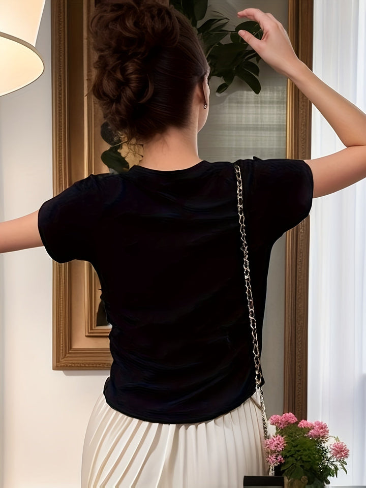 Della | Finstilt Mock-Neck Top