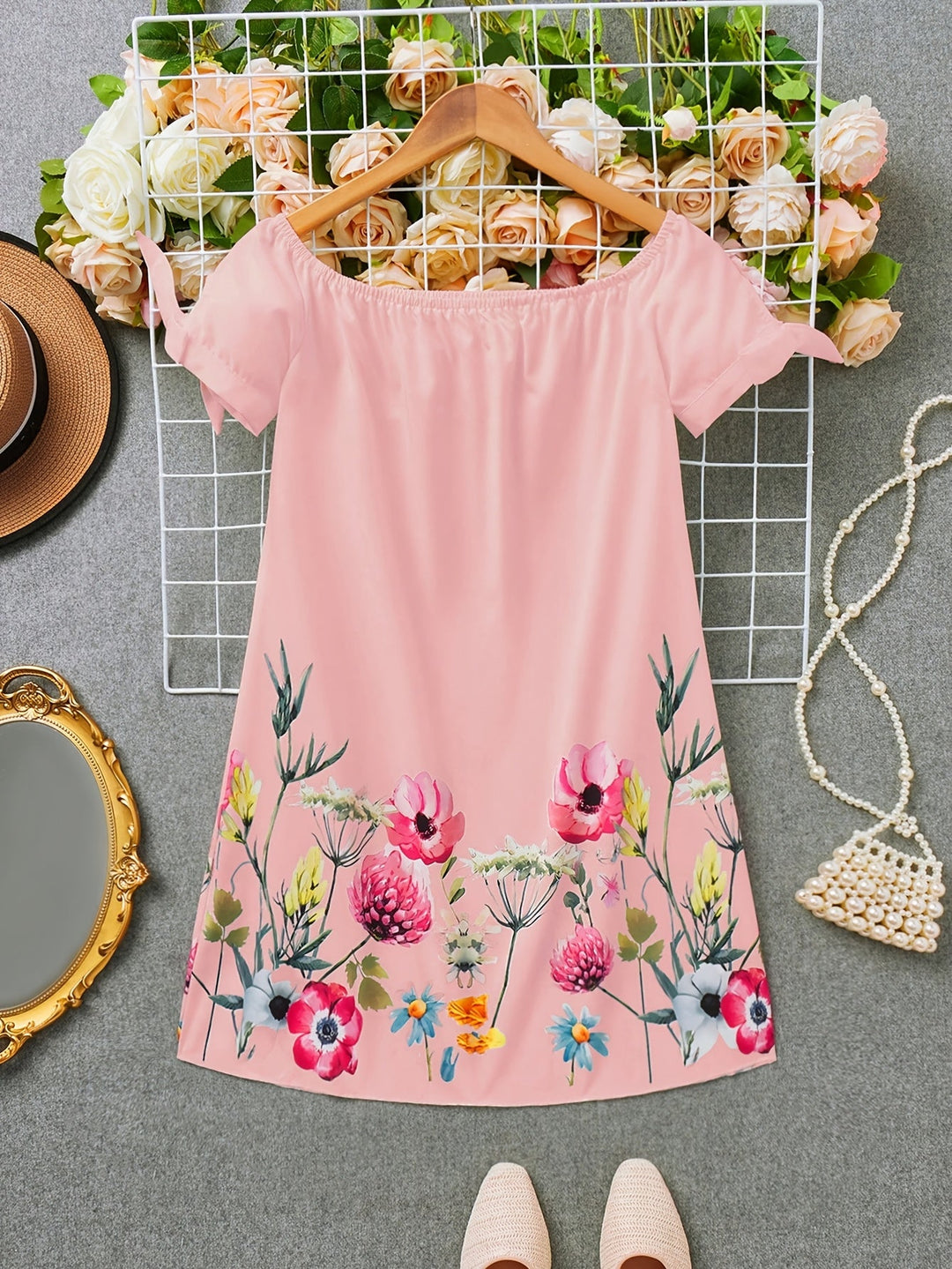 Gemma | Off-Shoulder Blommig Klänning med Slips