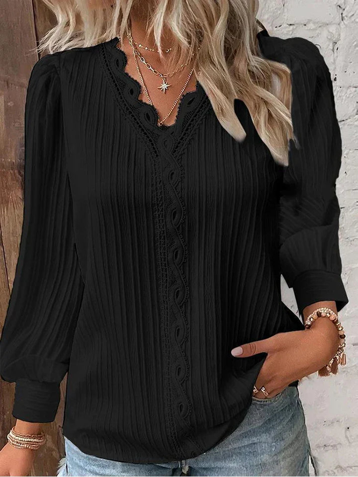 Naomi | Elegant Blus med Spetsdetaljer