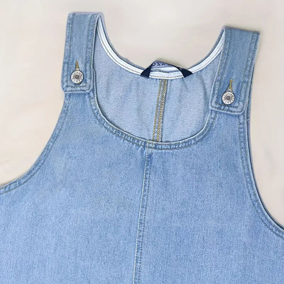 Deby | Bekväm ärmlös denimklänning