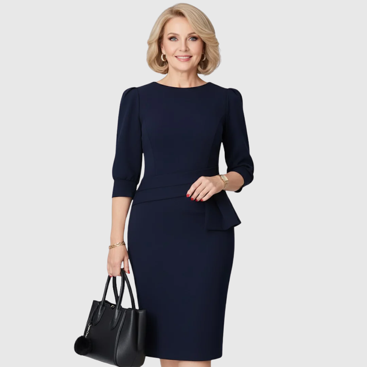 Adele | Skulpterad Peplum Midi Klänning