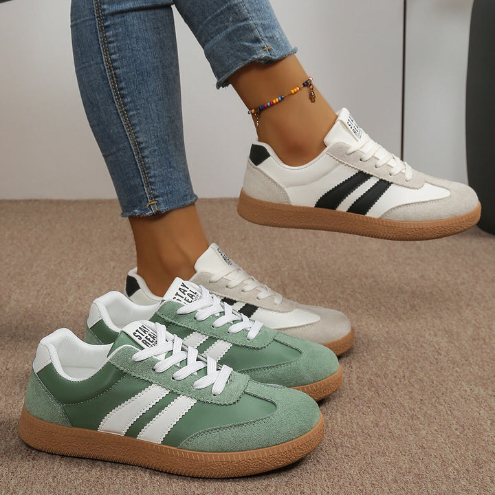 Josie | Klassiska Court Sneakers
