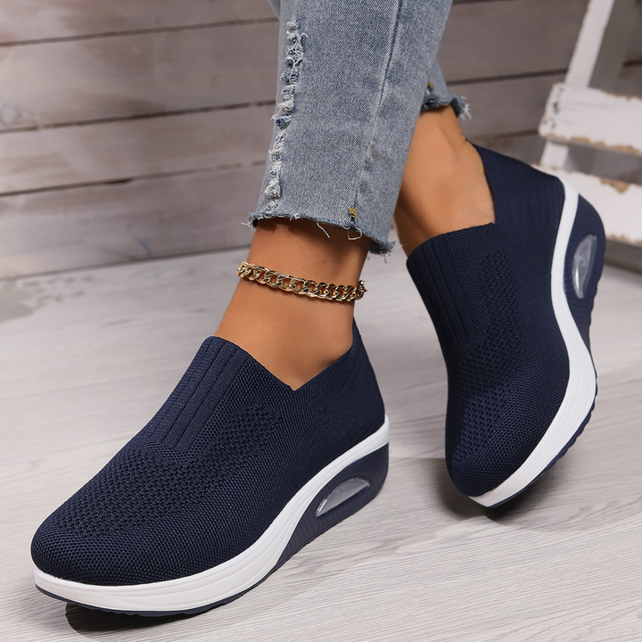 Carmen | Dämpade Slip-On Sneakers