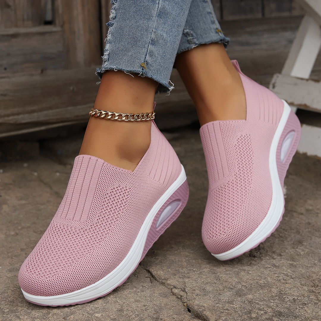 Carmen | Dämpade Slip-On Sneakers