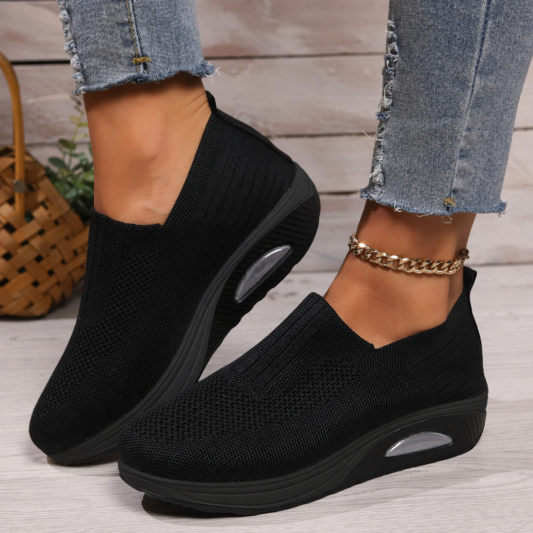 Carmen | Dämpade Slip-On Sneakers