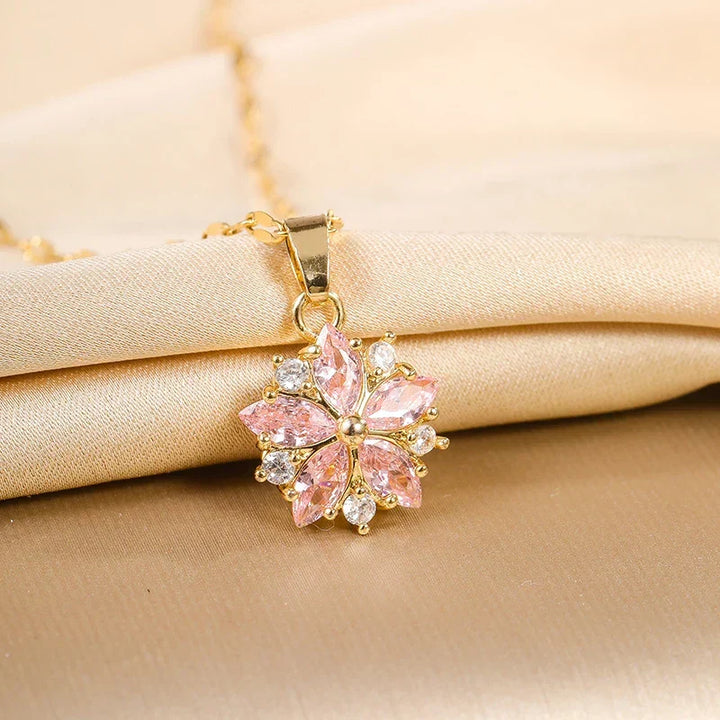 Sandra | Elegant Sakura Ros Halsband