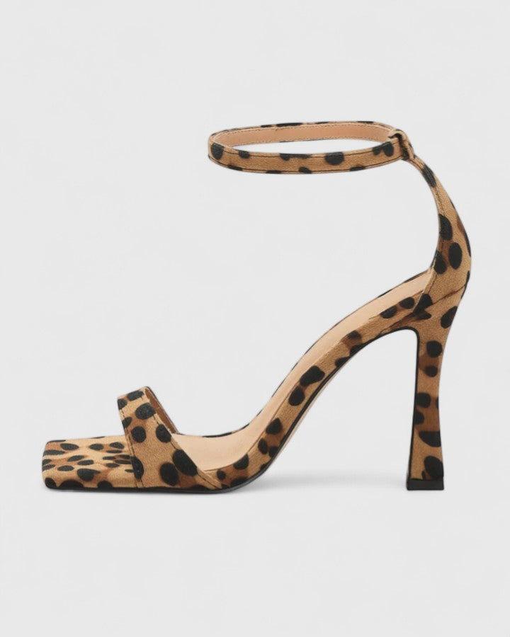 Victoria | Elegant Leopard Ankelremmar Klackar