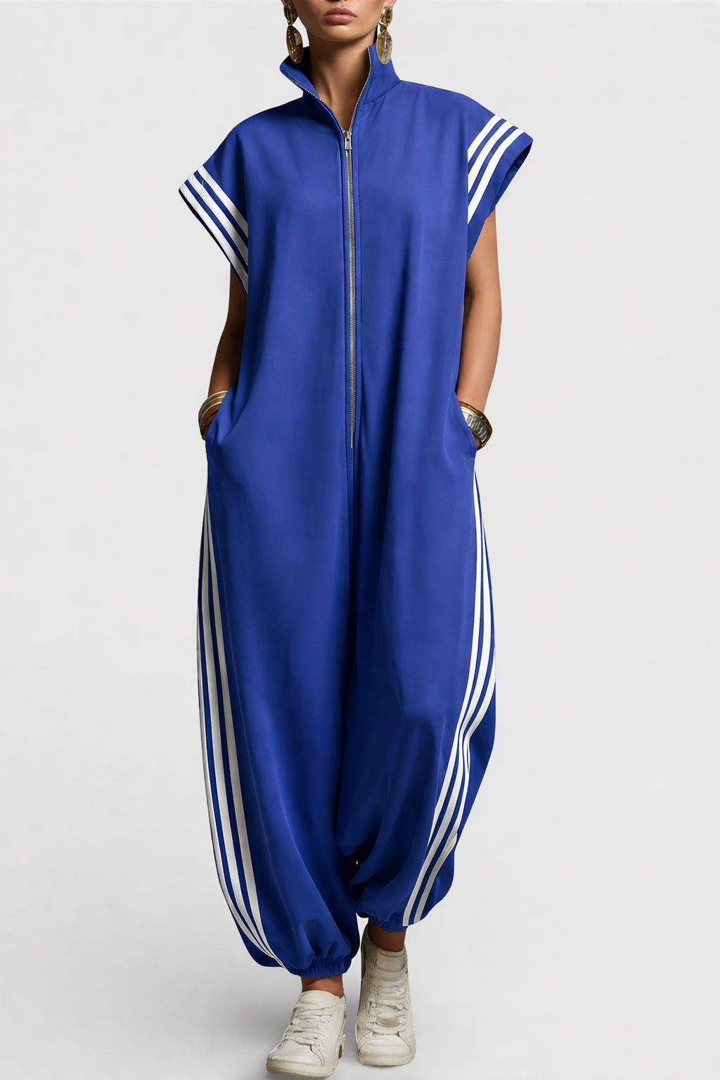 Valentina | Stilig ärmlös zip-neck jumpsuit