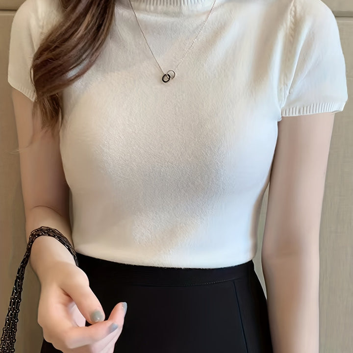 Della | Finstilt Mock-Neck Top