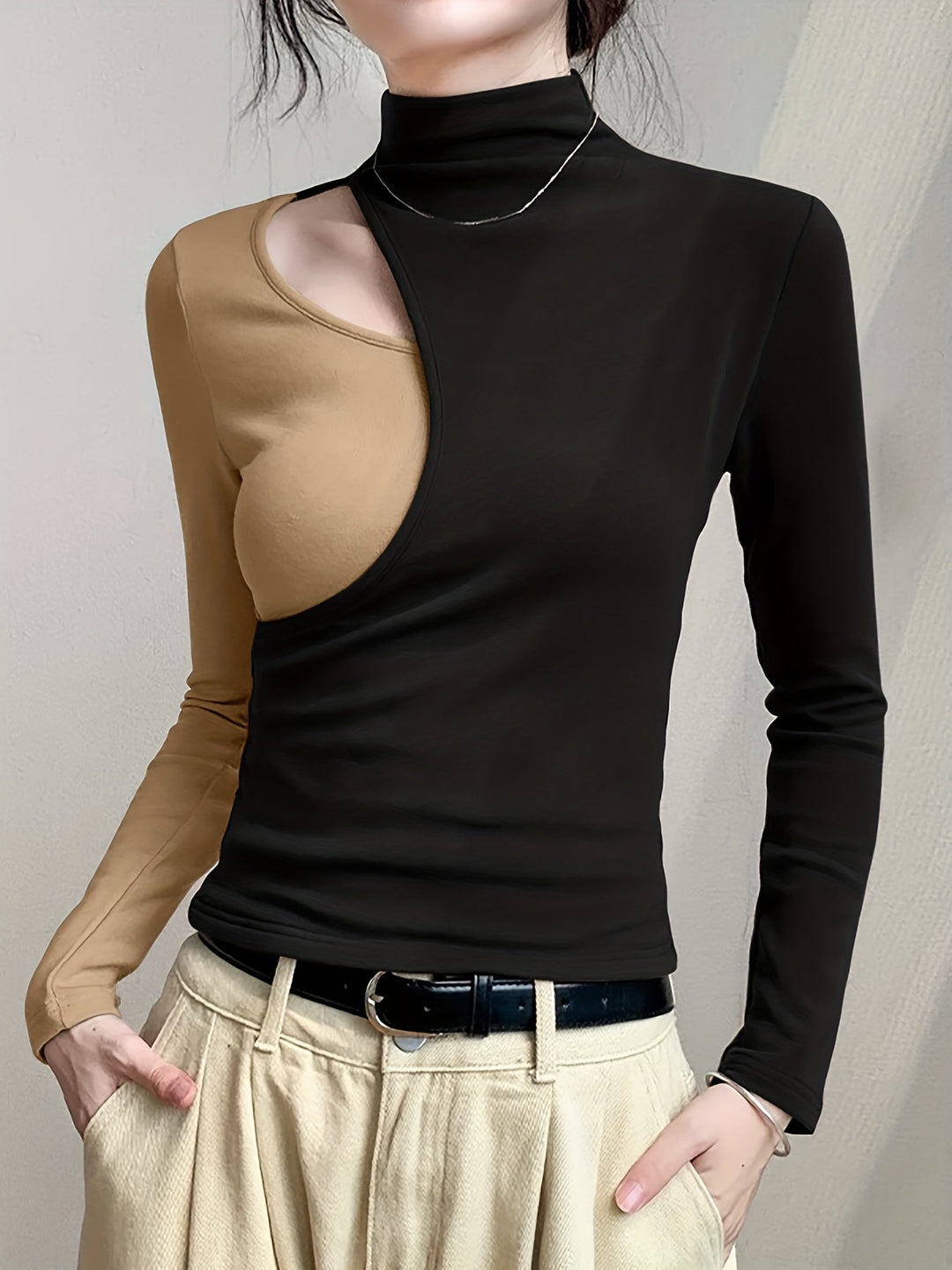 Eliana | Urtagen Mock Neck Topp