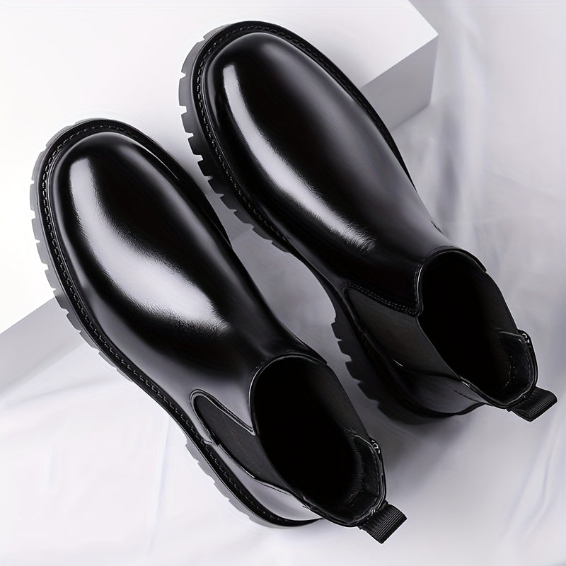 Foster | Robust Chelsea Boots