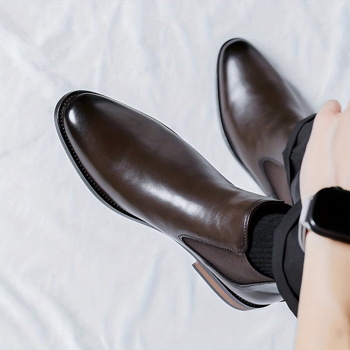 Ashford | Raffinerade spetsiga Chelsea-boots