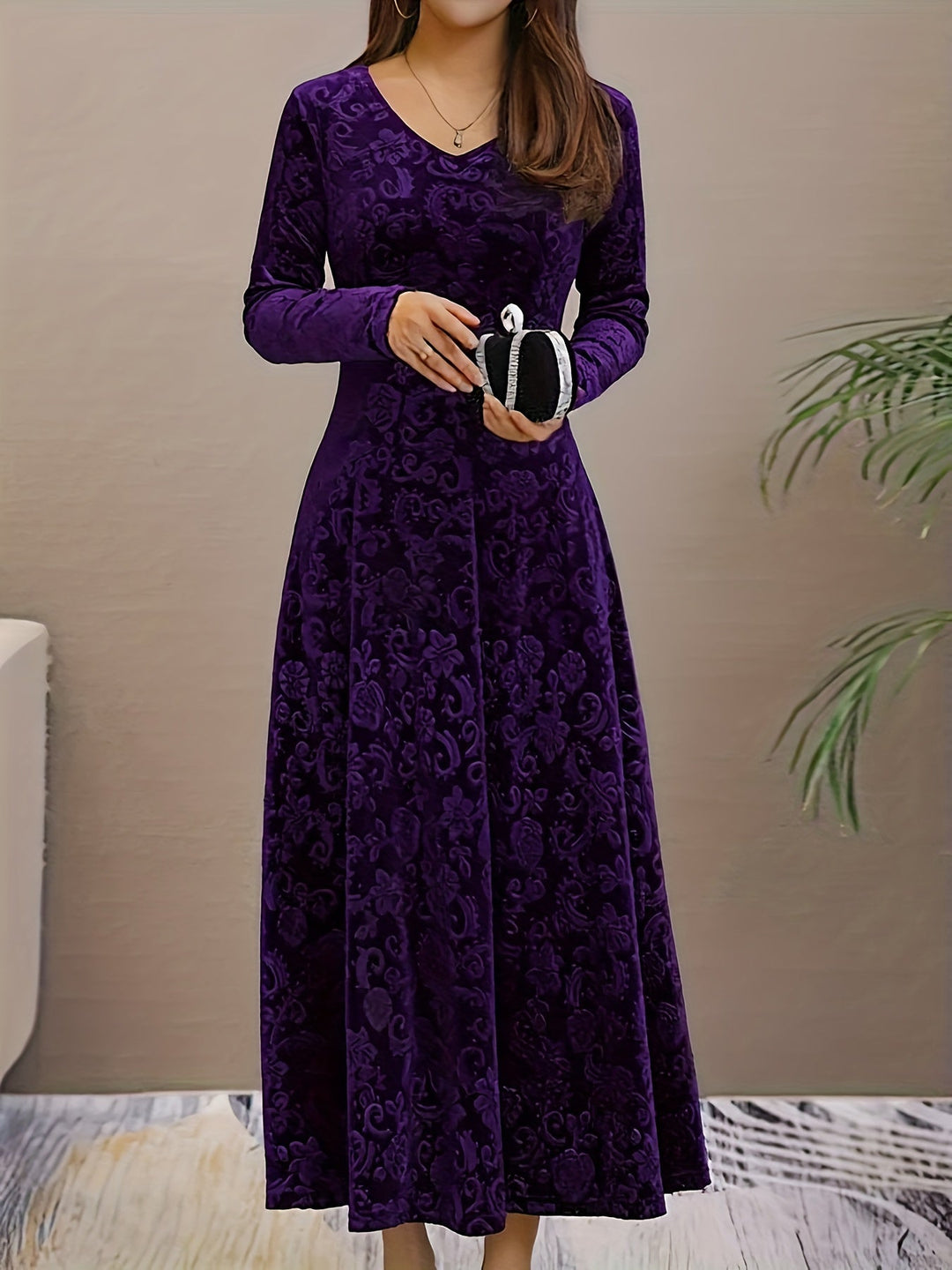 Adeline | Elegant långärmad midi-klänning