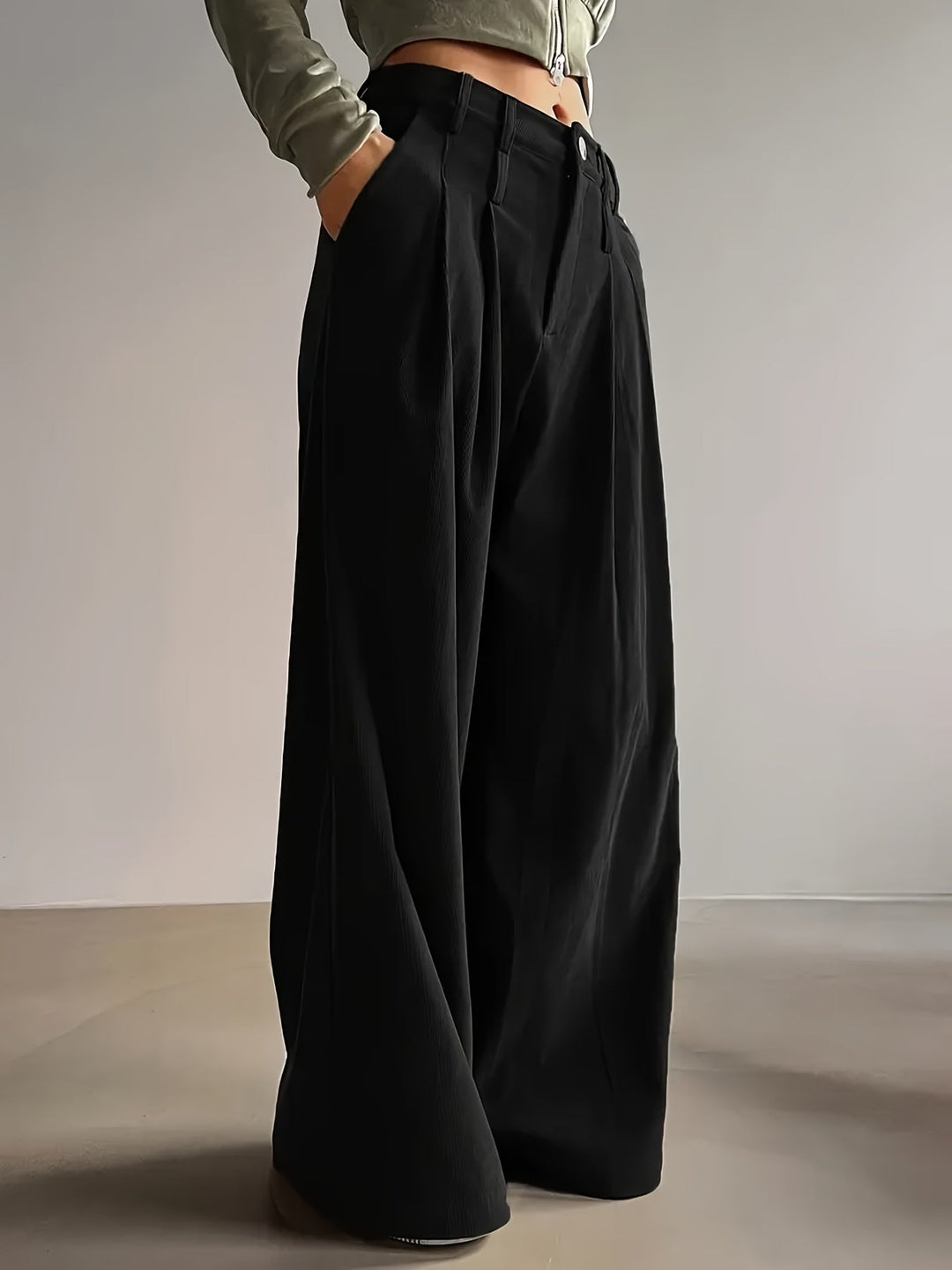 Celine | Plisserade Vida Byxor