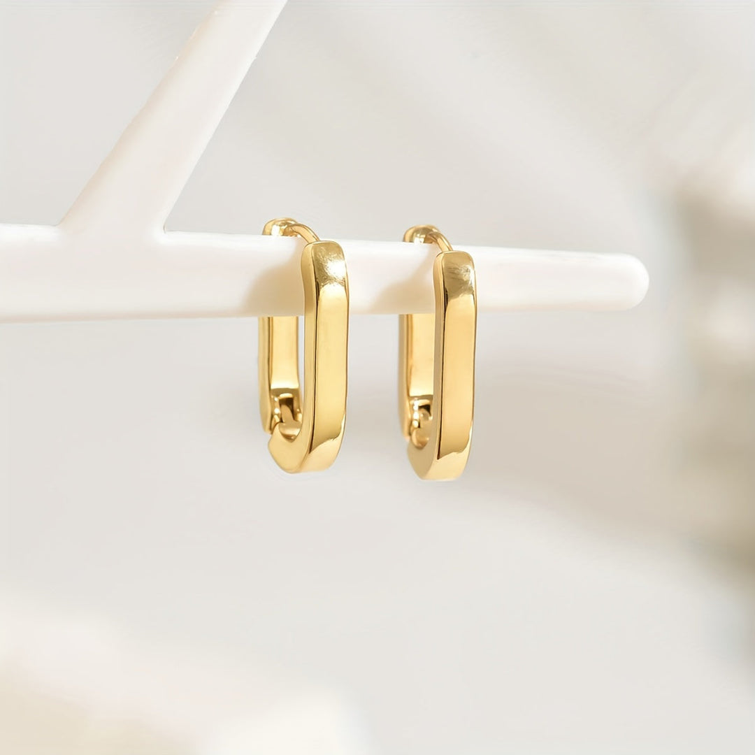 Wanda | Eleganta geometriska hoopsörhängen
