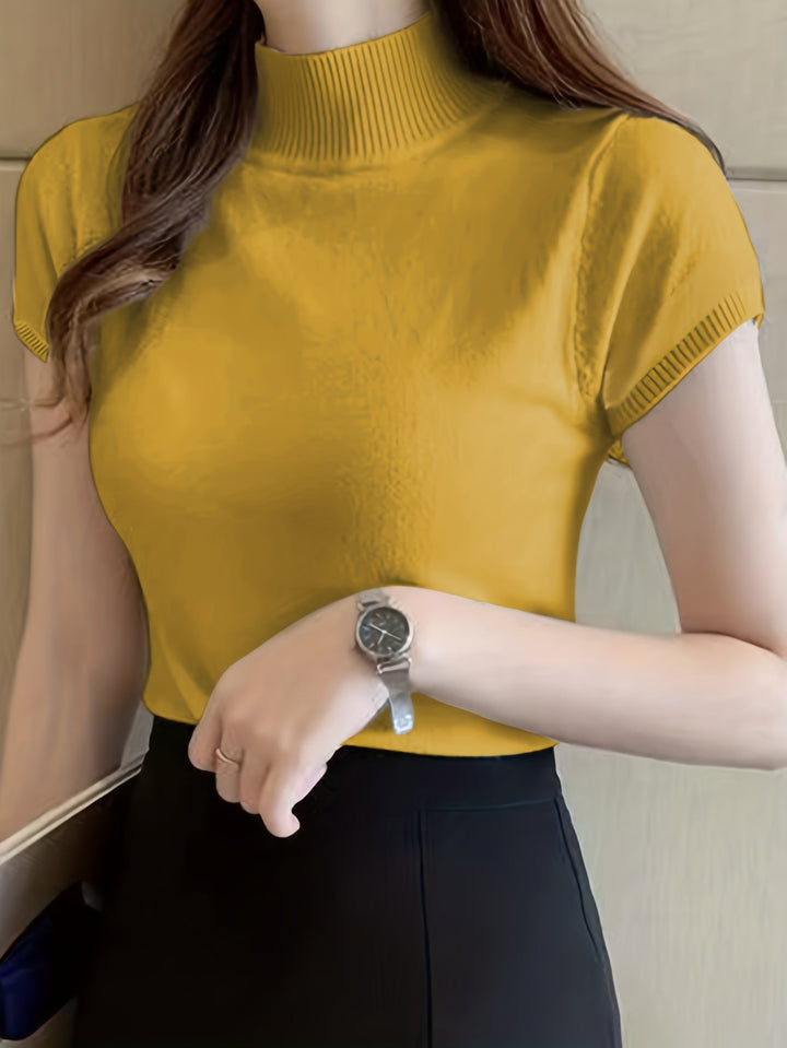 Della | Finstilt Mock-Neck Top