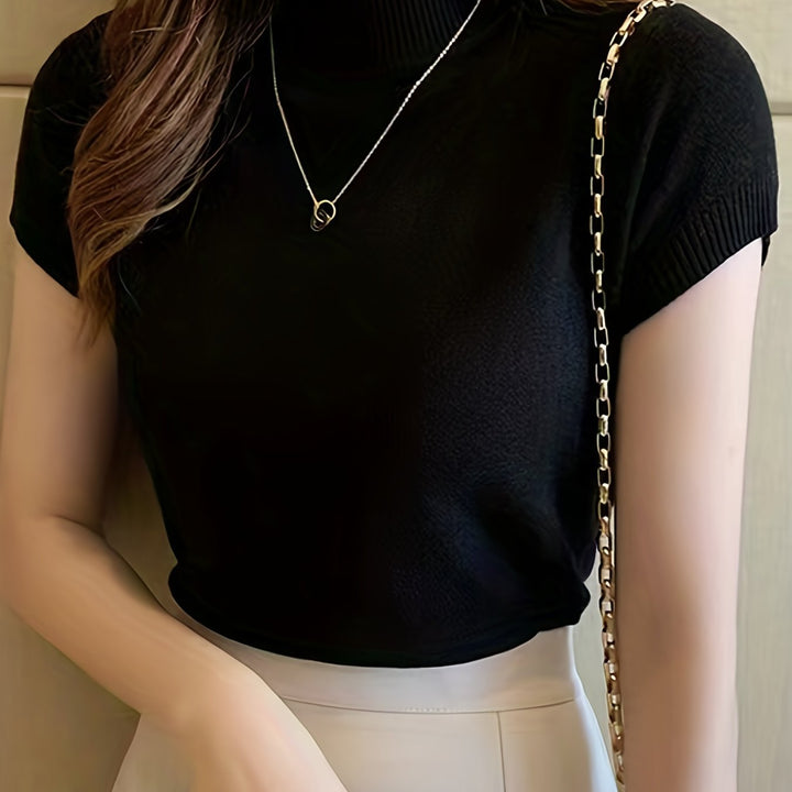 Della | Finstilt Mock-Neck Top