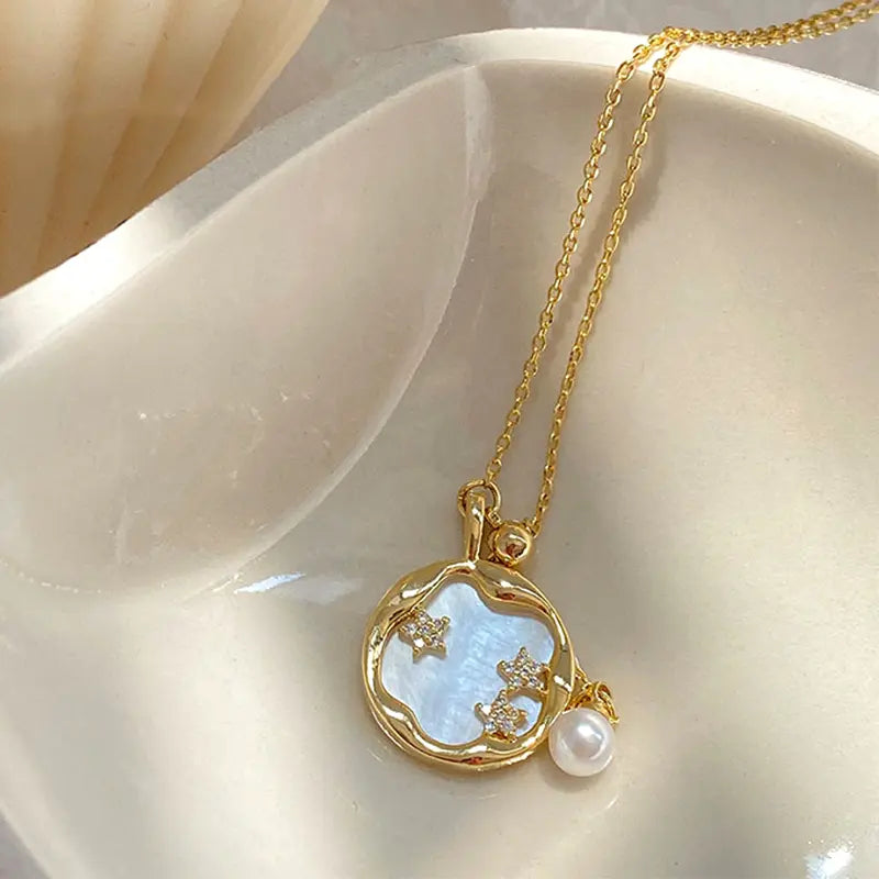 Sharon | Elegant månsten och pärlhalsband