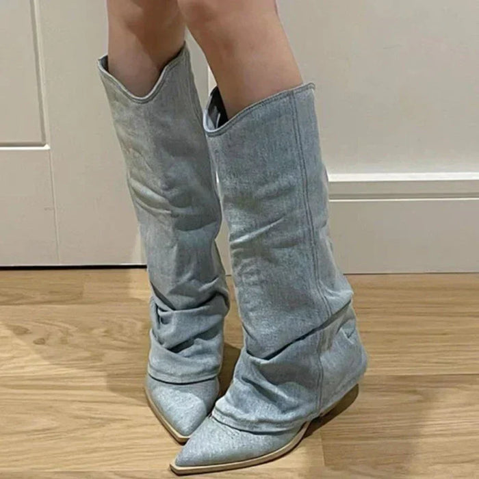 Dam Knähöga Cowboyinspirerade Stövlar med Rynkad Skaft