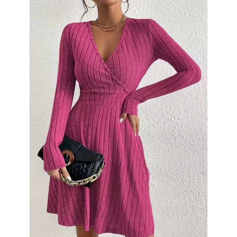 Yvonne | Wrap-Neck A-Line Klänning